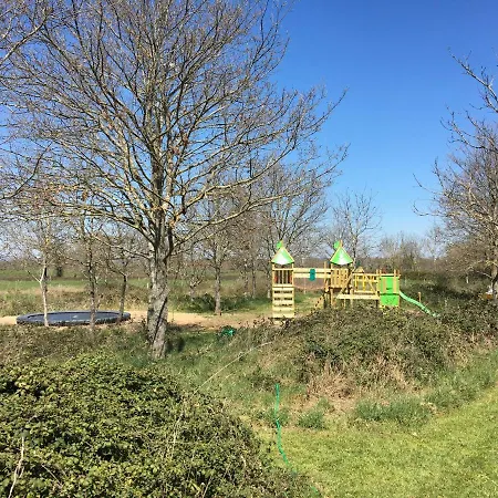 Campsite Le Petit Chaumont Chaumont (Allier)